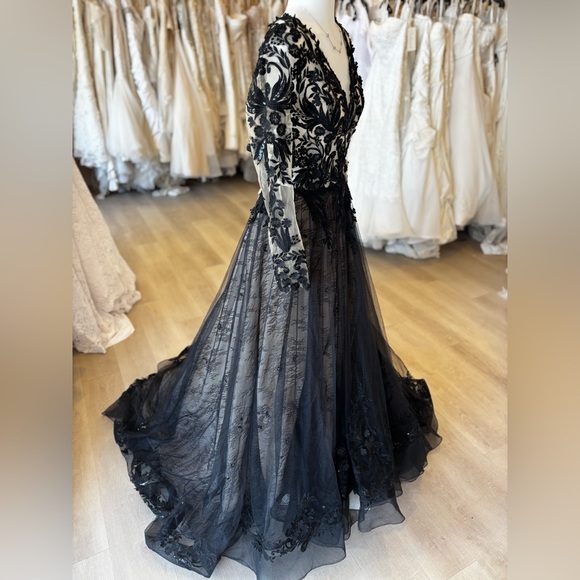 Maggie Sottero Black Lace Wedding Dress - Picture 6 of 11
